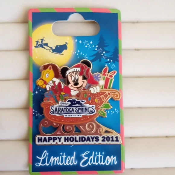 DISNEY LE SARATOGA SPRINGS RESORT & SPA HAPPY HOLIDAYS 2011 - Picture 5 of 6